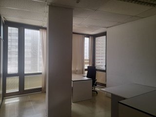Local comercial en alquiler en Centre en Hospitalet de Llobregat, L´