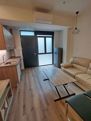Piso en alquiler en Bola de Oro - Serrallo en Granada