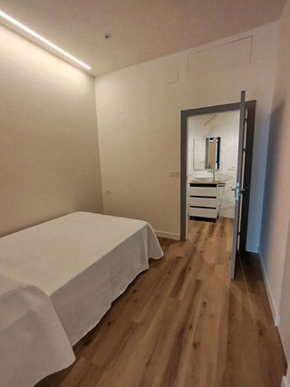 Piso en alquiler en Bola de Oro - Serrallo en Granada