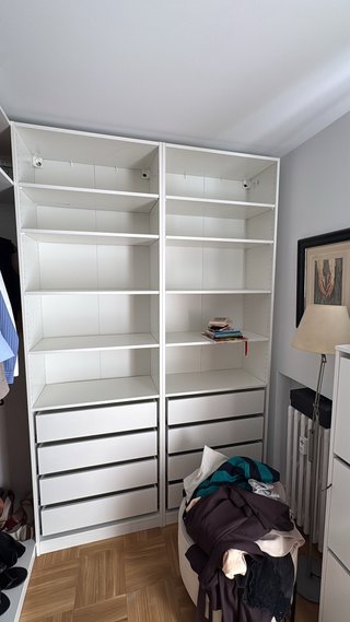 Vestidor blanco y madera