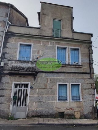 Edificio en venta en Polvorín en Ourense