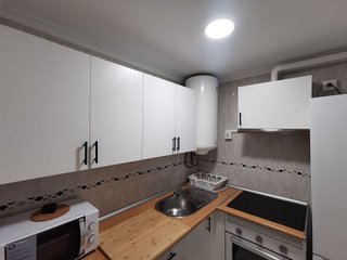 Piso en alquiler en Polígonos - Recinto Ferial Cortijo de Torres en Málaga