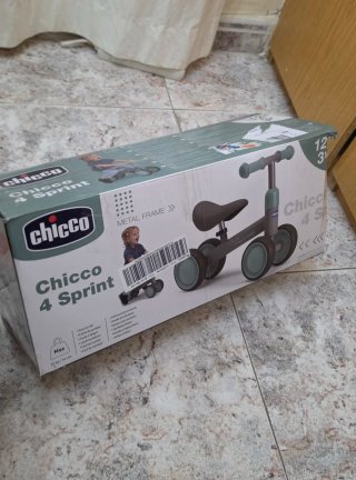 Triciclo para bebé