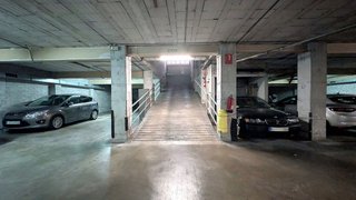 Garaje en alquiler en El Bon Pastor en Barcelona