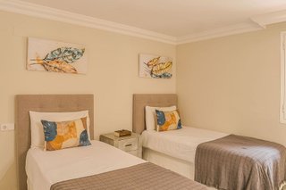 Piso en alquiler en Los Naranjos en Marbella