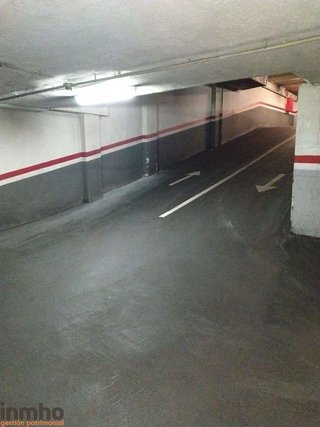 Garaje en venta en El Baix Guinardó en Barcelona