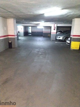 Garaje en venta en El Baix Guinardó en Barcelona