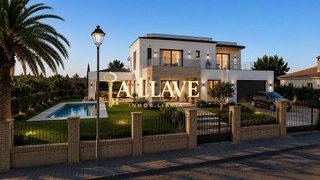 Terreno en venta en Palomares del Río