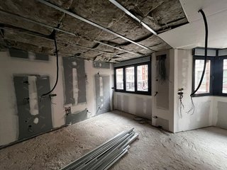 Piso en venta en Plaza España - Villa Pilar - Reyes Católicos - Vadillos en Burgos
