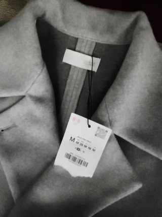 Cazadora Zara Gris- muy claro. Casi beig Talla M