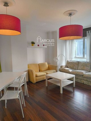 Piso en alquiler en Ensanche - Sar en Santiago de Compostela