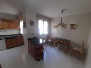 Piso en alquiler en Numancia - San Fernando en Santander