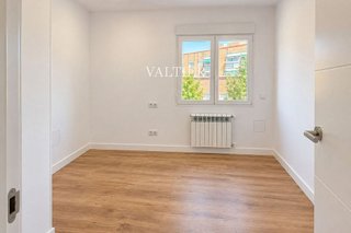 Piso en alquiler en Puerta del Ángel en Madrid