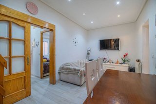 Piso en venta en Pradolongo en Madrid