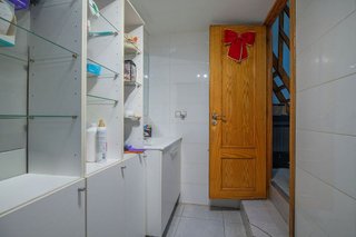 Piso en venta en Pradolongo en Madrid