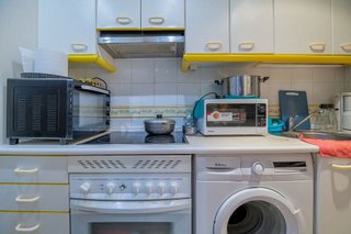 Piso en venta en Pradolongo en Madrid
