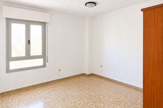 Piso en alquiler en El Candado - El Palo en Málaga