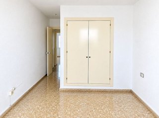 Piso en alquiler en El Candado - El Palo en Málaga