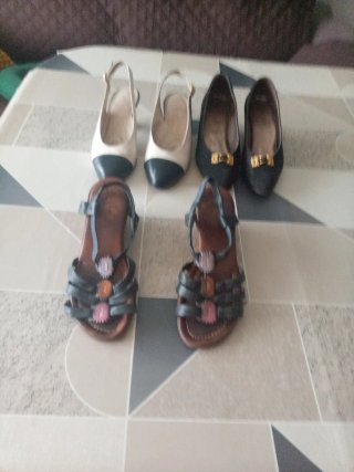 Lote de 3 pares de zapatos variados