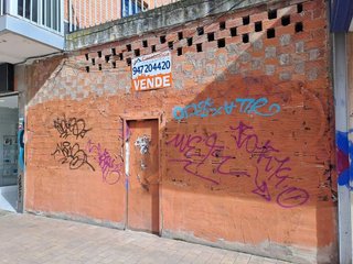 Local comercial en venta en Gamonal en Burgos