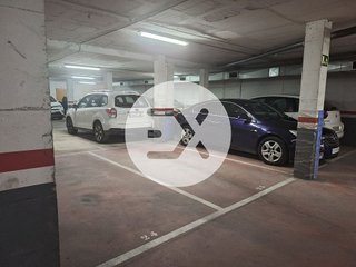 Garaje en alquiler en El Castell-Poble Vell en Castelldefels