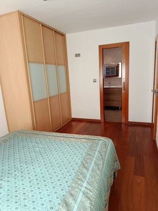 Piso en alquiler en Parque Mediterráneo - Santa Paula en Málaga