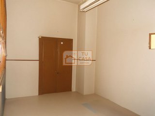 Local comercial en venta en Centro en Cáceres