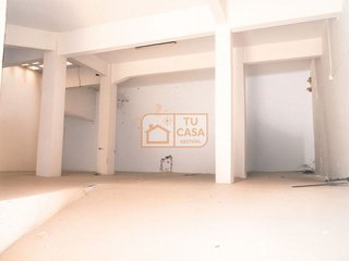 Local comercial en venta en Centro en Cáceres