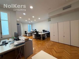 Oficina en alquiler en La Dreta de l'Eixample en Barcelona