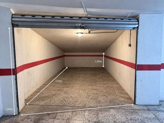 Garaje en venta en Eixample Nord – La Devesa en Girona