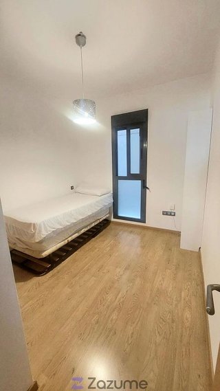 Piso en alquiler en Puerta Blanca en Málaga