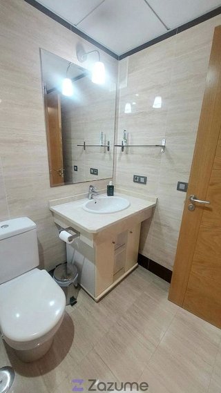 Piso en alquiler en Puerta Blanca en Málaga