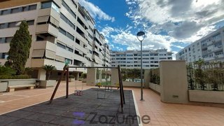Piso en alquiler en Puerta Blanca en Málaga