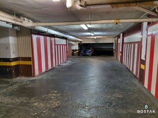 Garaje en alquiler en San Francisco en Bilbao