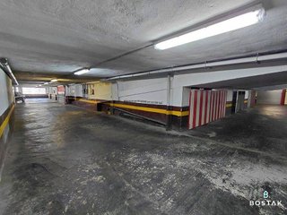Garaje en alquiler en San Francisco en Bilbao