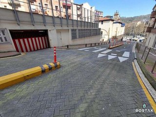 Garaje en alquiler en San Francisco en Bilbao