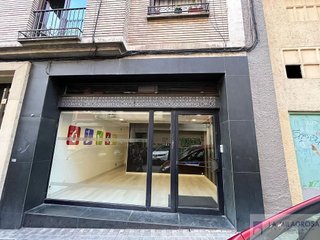 Local comercial en venta en Milagrosa en Pamplona