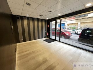 Local comercial en venta en Milagrosa en Pamplona
