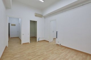 Oficina en alquiler en Les Corts en Barcelona