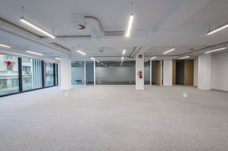 Oficina en alquiler en La Dreta de l'Eixample en Barcelona