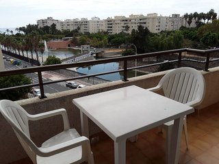 Piso en alquiler en Parque Mediterráneo - Santa Paula en Málaga
