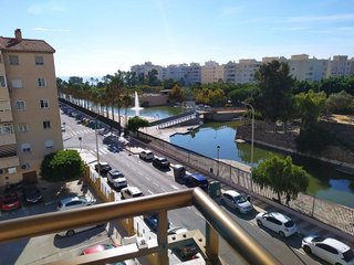 Piso en alquiler en Parque Mediterráneo - Santa Paula en Málaga