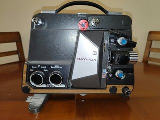 Lote Cine Super 8: Cámara Chinon y Proyector
