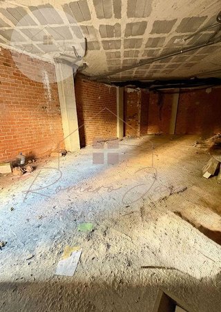 Local comercial en venta en Renfe - Bulevar 1º y 2º Fase en Jaén