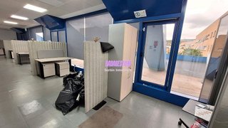 Oficina en alquiler en Bufalà en Badalona