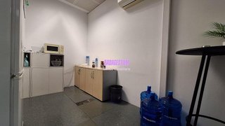 Oficina en alquiler en Bufalà en Badalona