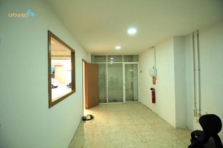 Local comercial en alquiler en Maria Auxiliadora - Barriada LLera en Badajoz