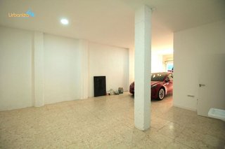 Local comercial en alquiler en Maria Auxiliadora - Barriada LLera en Badajoz
