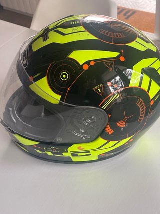 Casco de moto junior. En buen estado.