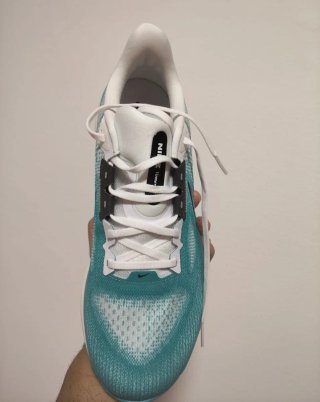 T46 Zapatillas Nike Vomero 18